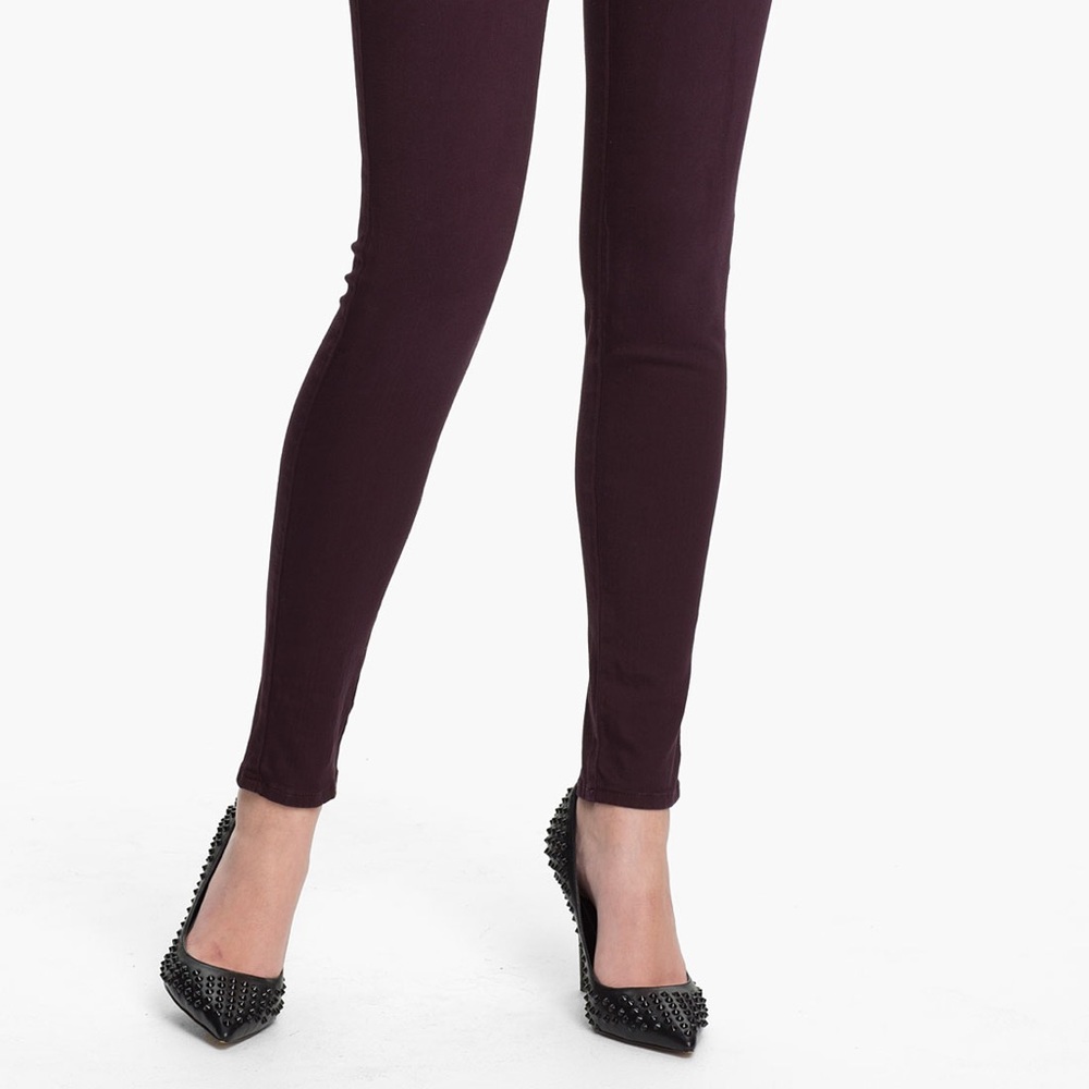 💥 J Brand Super Skinny Dark Plum Jeans 💥